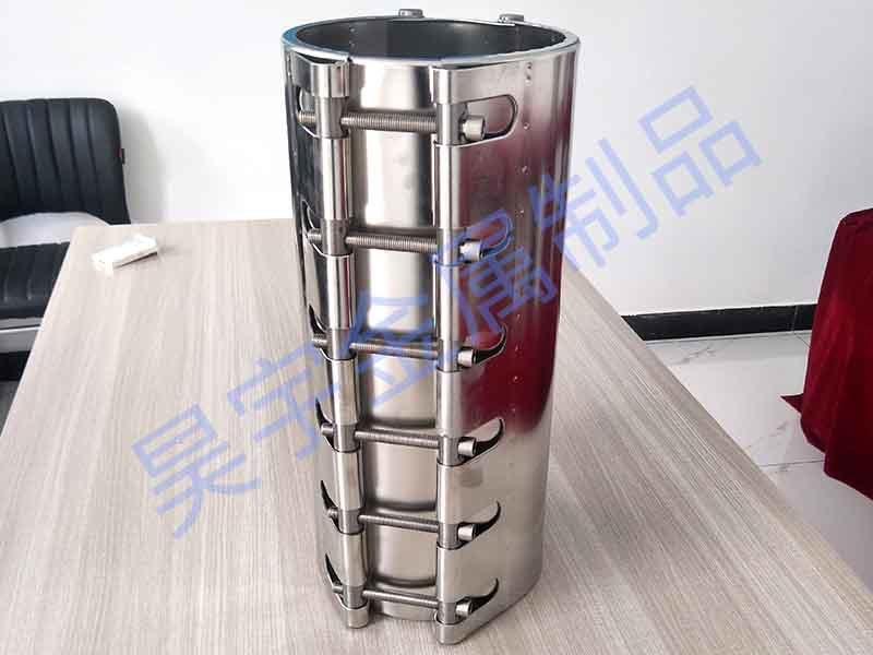 管道連(lián)接修補(bǔ)器